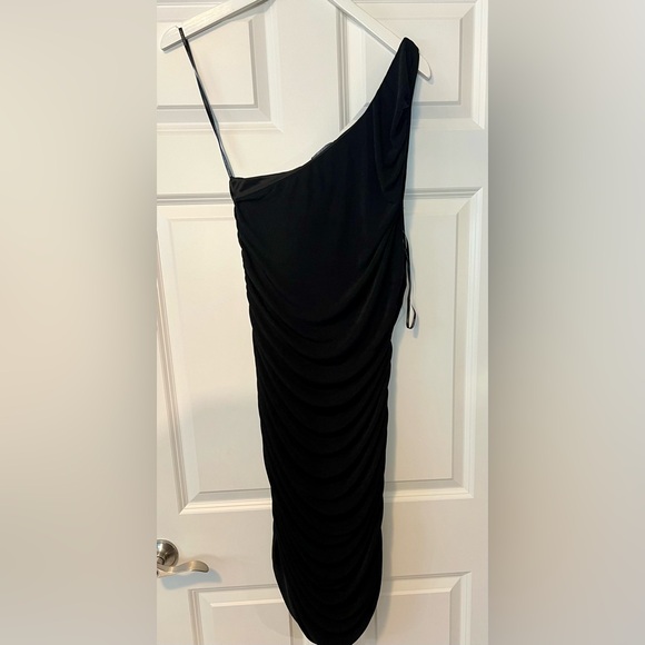 Women’s Forever 21 Slinky BLACK Knit Dress NEW! - Picture 4 of 5